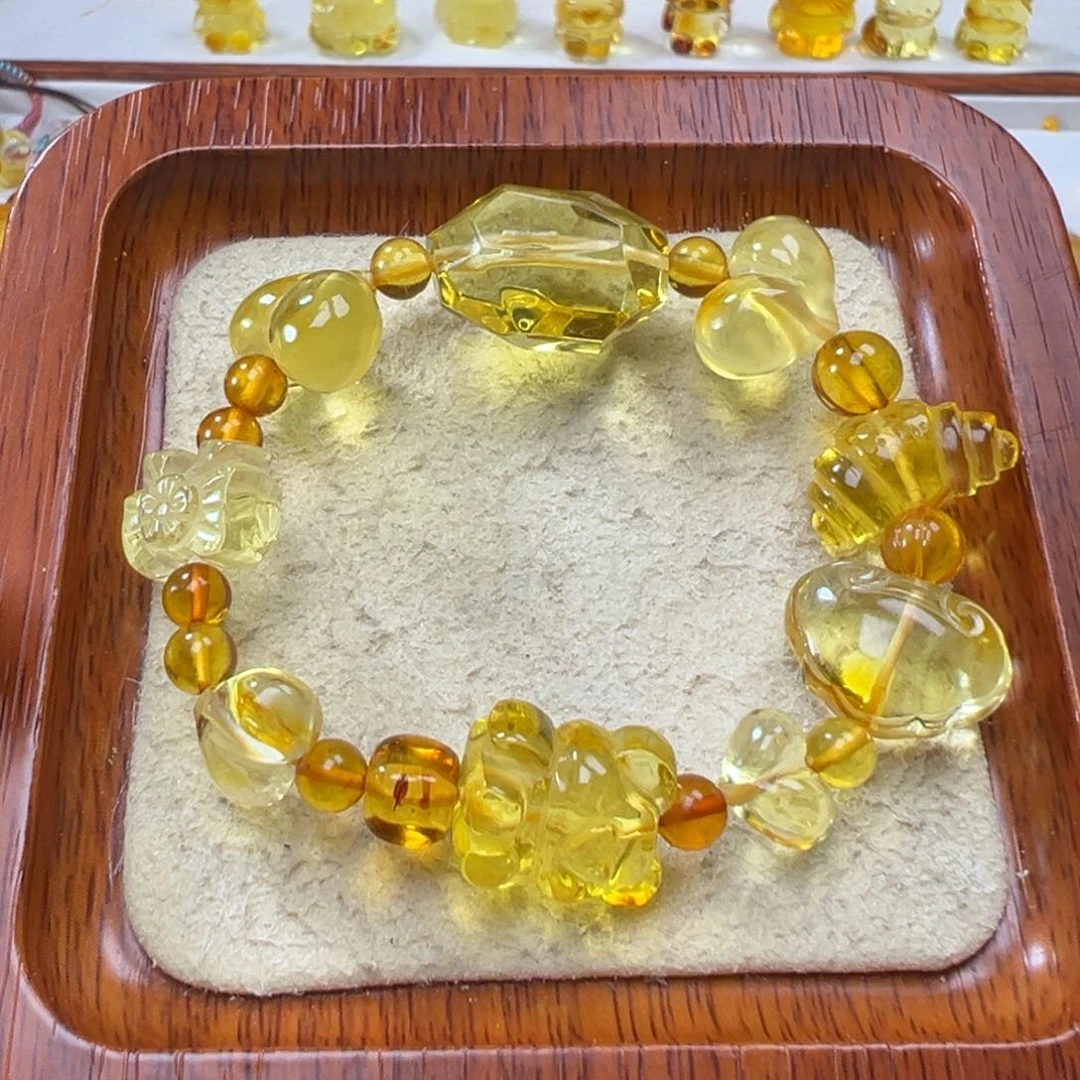 琥珀吊坠(不含链)未镶嵌