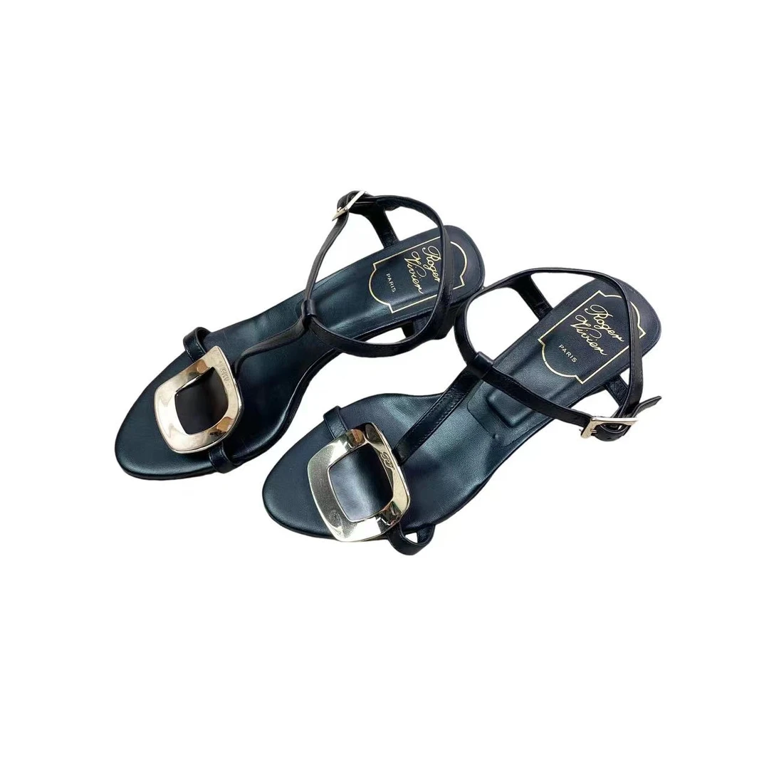 95新 Roger Vivier/罗杰·维威耶  AA一七六八 凉鞋 35.5码 98新