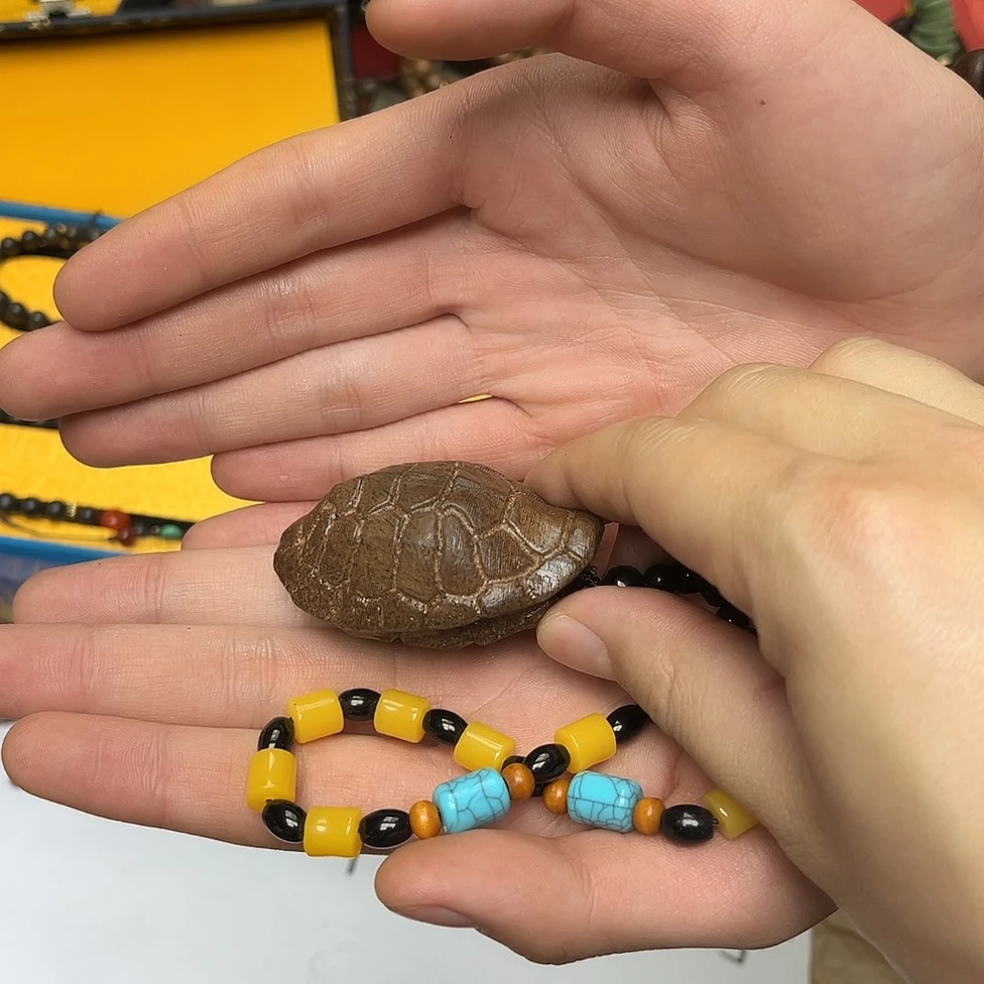 大叶紫檀（黑酸枝木类）