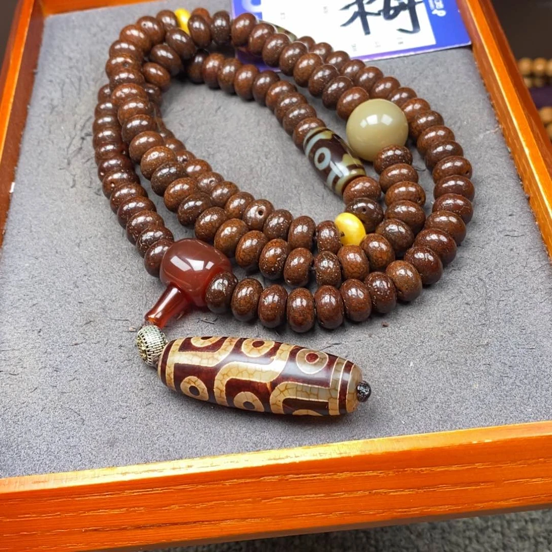 星月菩提吊坠张***?星月