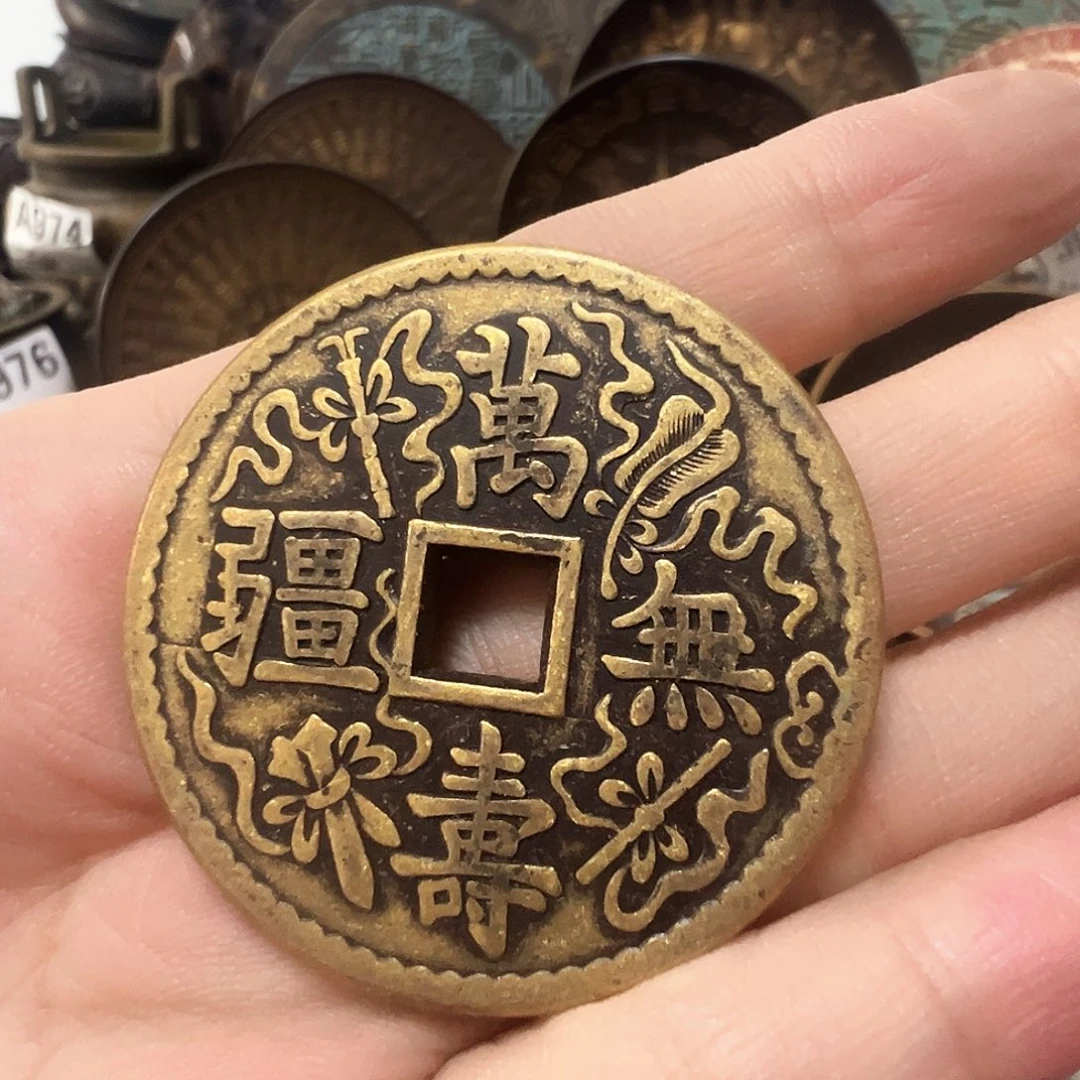 金属复古风格摆件