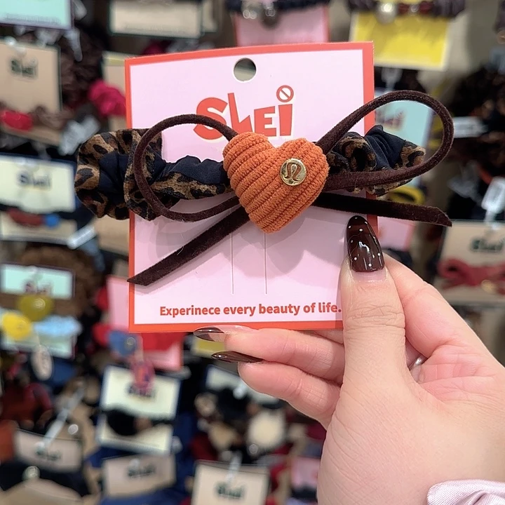 橘色爱心lu豹纹面膜圈