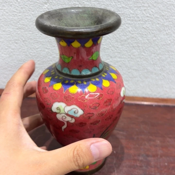 王***忠精美的铜器摆件……