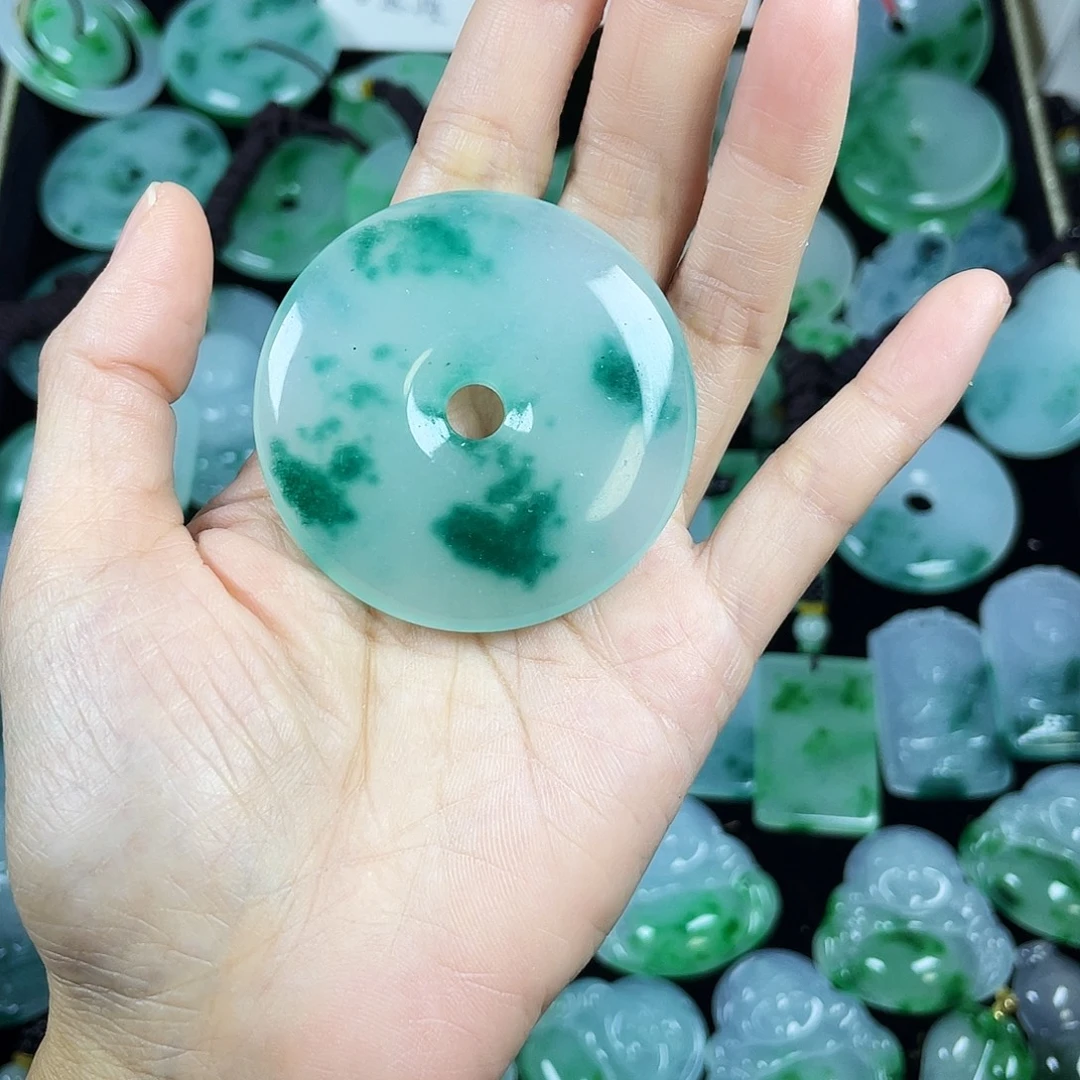 思***厚翡翠未镶嵌颈饰吊坠