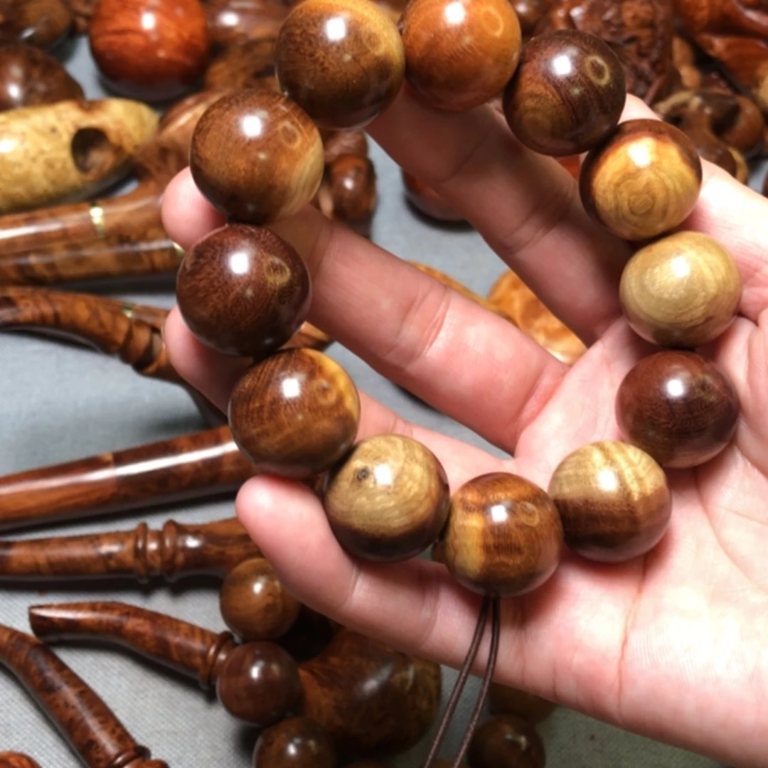 【闪购商品】木麻梨疙瘩火琉璃手把件