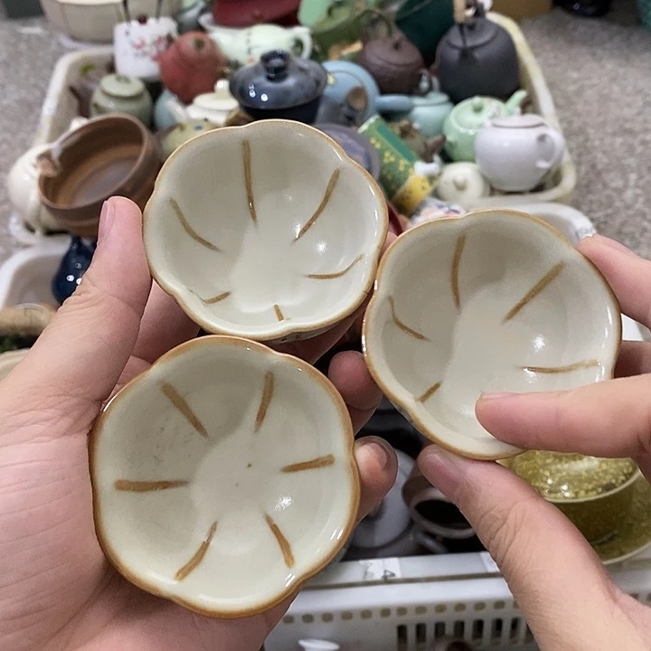 陶瓷艺术品及陶瓷壶壶