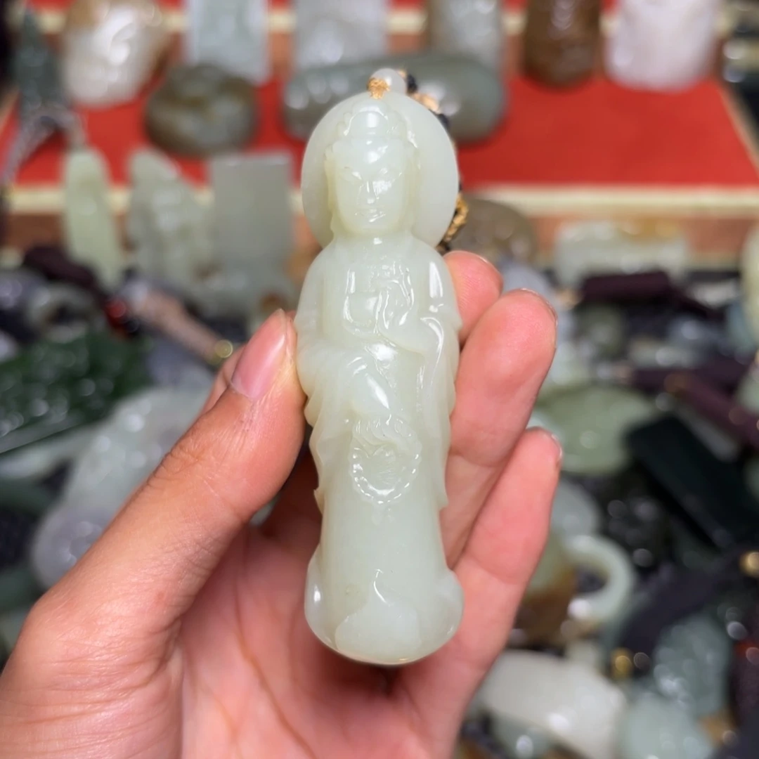 和田玉未镶嵌颈饰陪****站