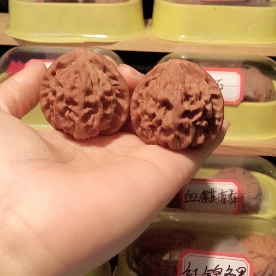 文玩核桃把件龙鳞