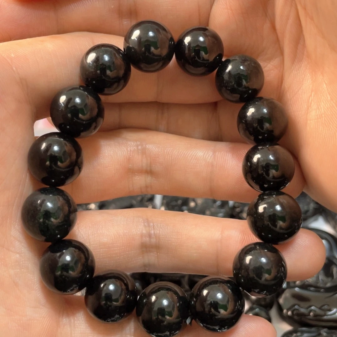 翡翠未镶嵌吊坠(不含链)卡13左右