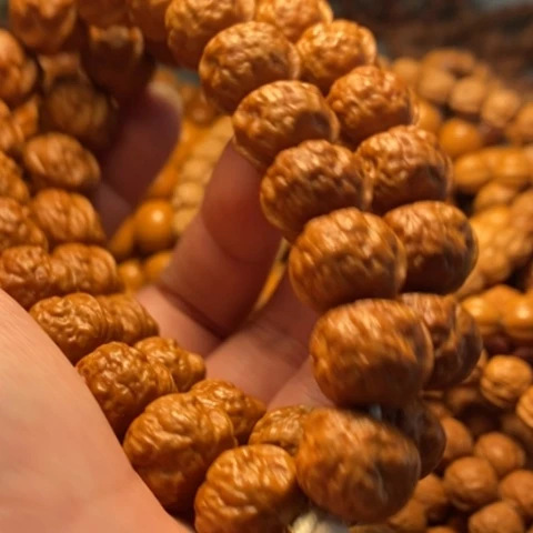 【闪购商品】手串猴头核桃D****航产