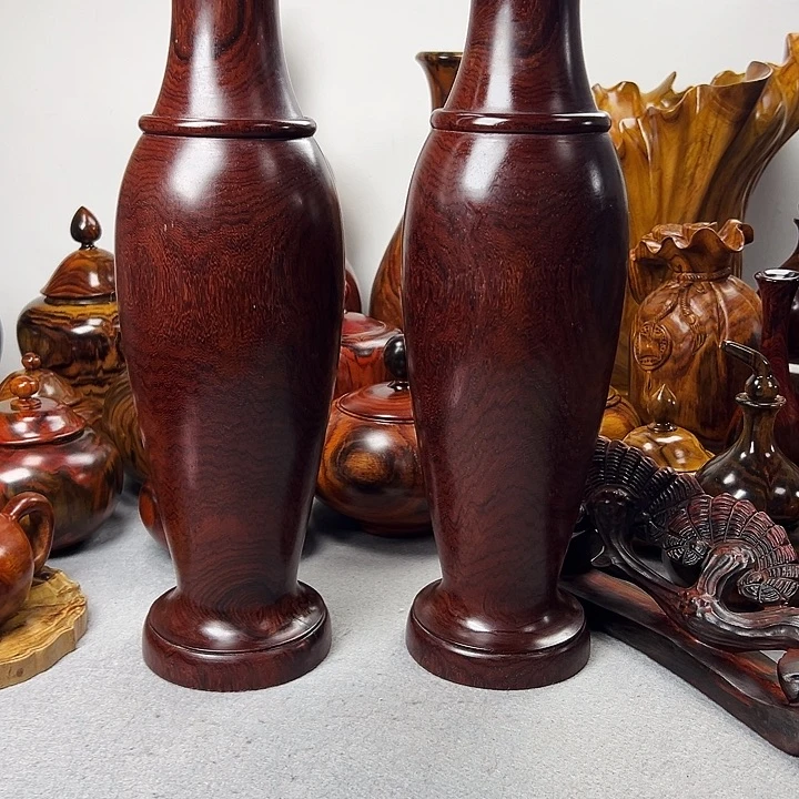 用****9酸枝精品花瓶一对