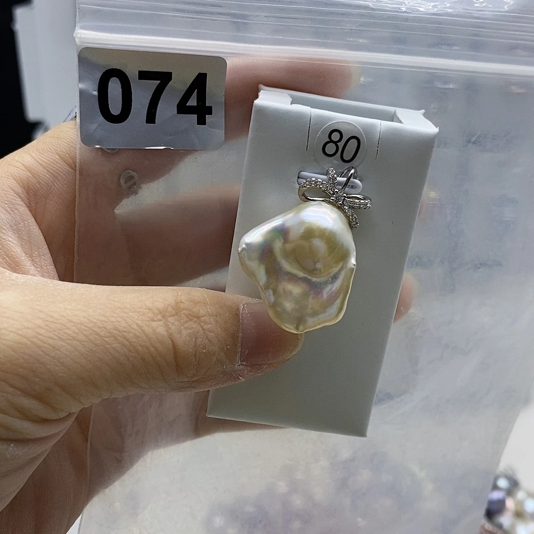 合金耳饰淡水珍珠