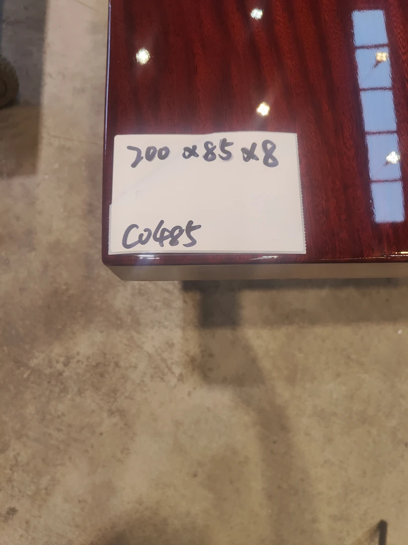 原木原切 整板整料  实木大板  没有拼接 贴皮 灌水泥 ！