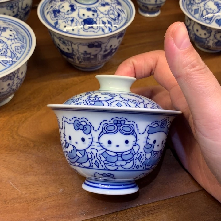 Kt猫两才盖碗110毫升左右