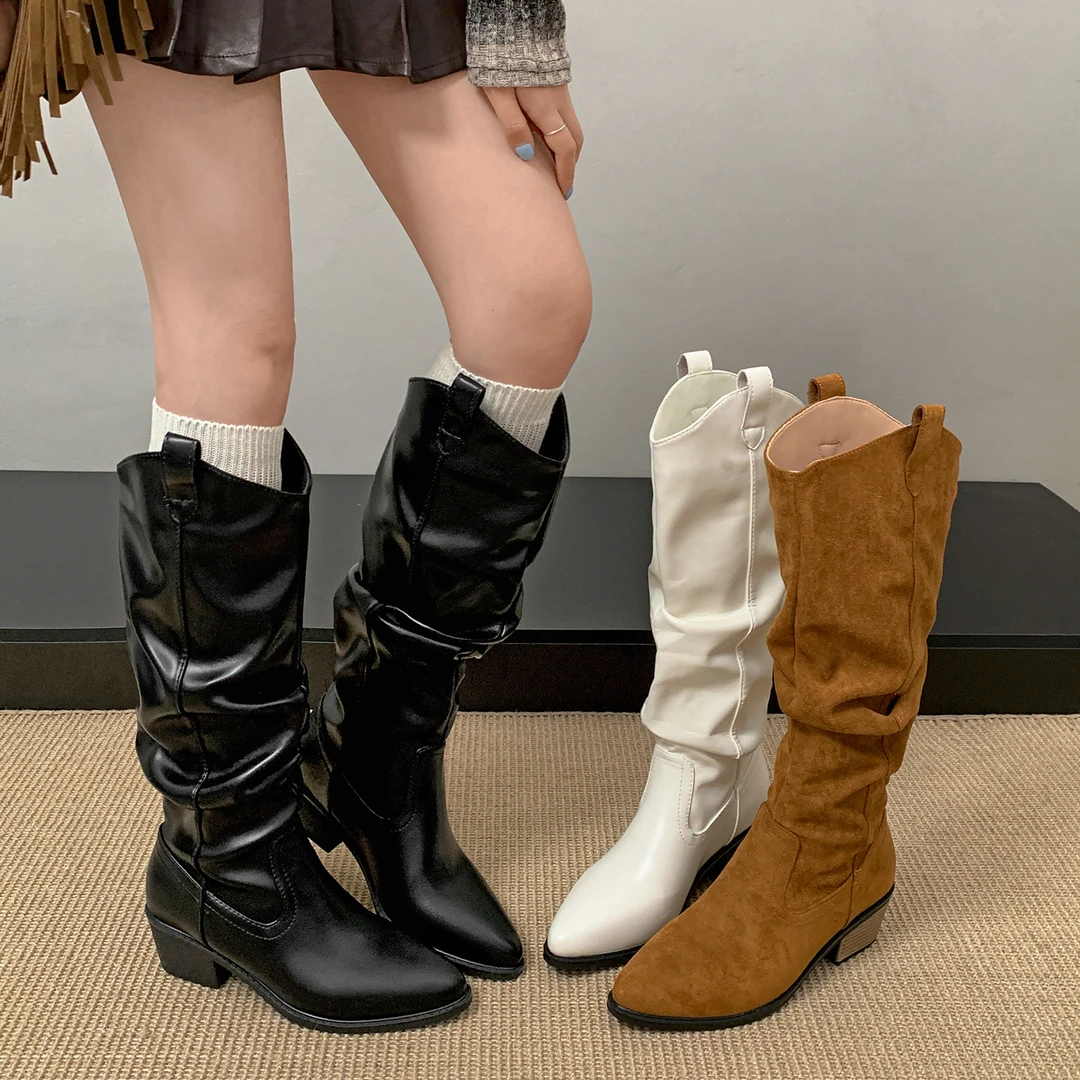 百搭黑色英伦风尖头粗跟靴子女长筒靴2025新款秋季增高显瘦骑士靴