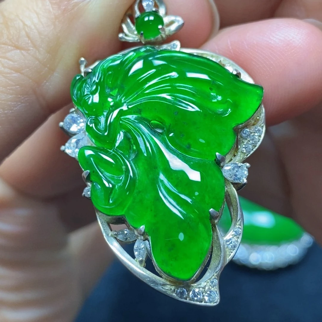 翡翠未镶嵌颈饰天然翡翠