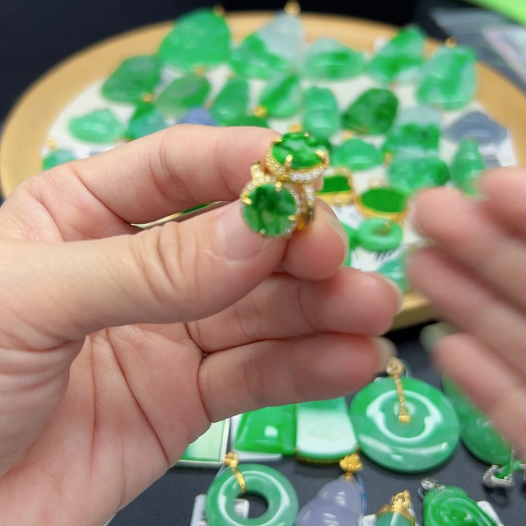 翡翠耳饰银S925镶嵌天然缅料A货一件