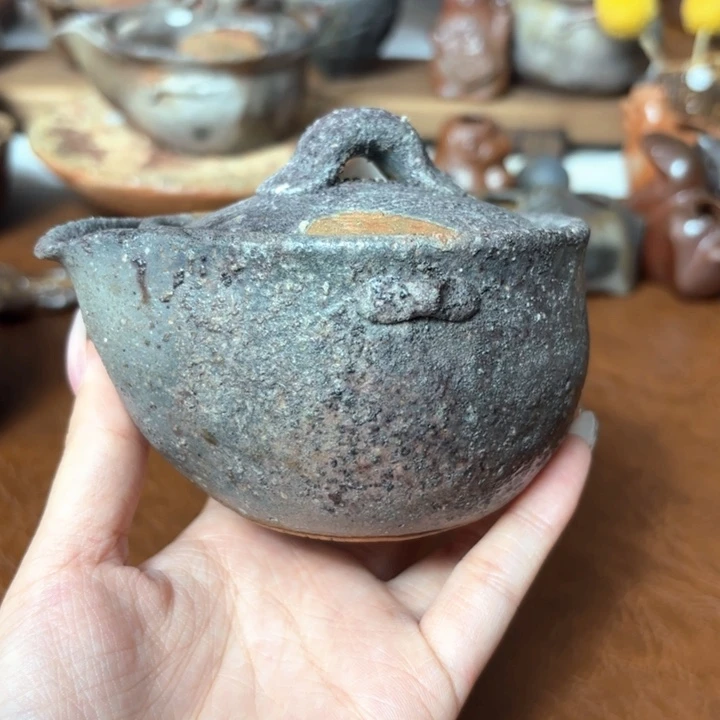 风****柴岗守窑变重落灰宝瓶1798