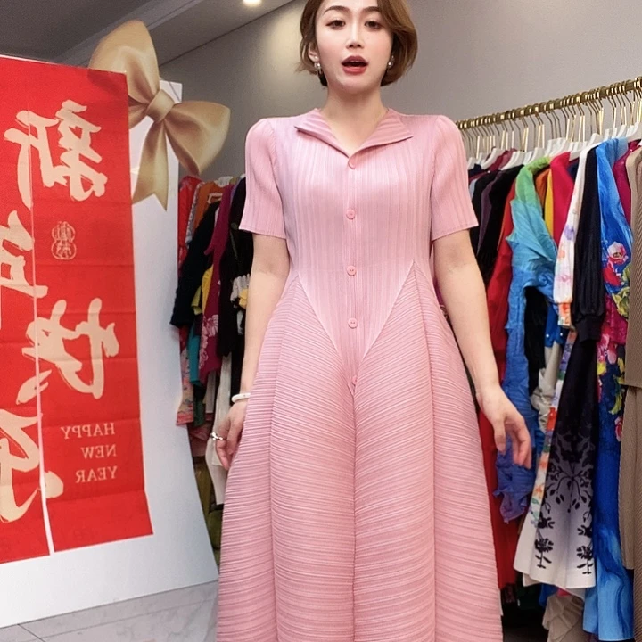 褶皱大码连衣裙大码