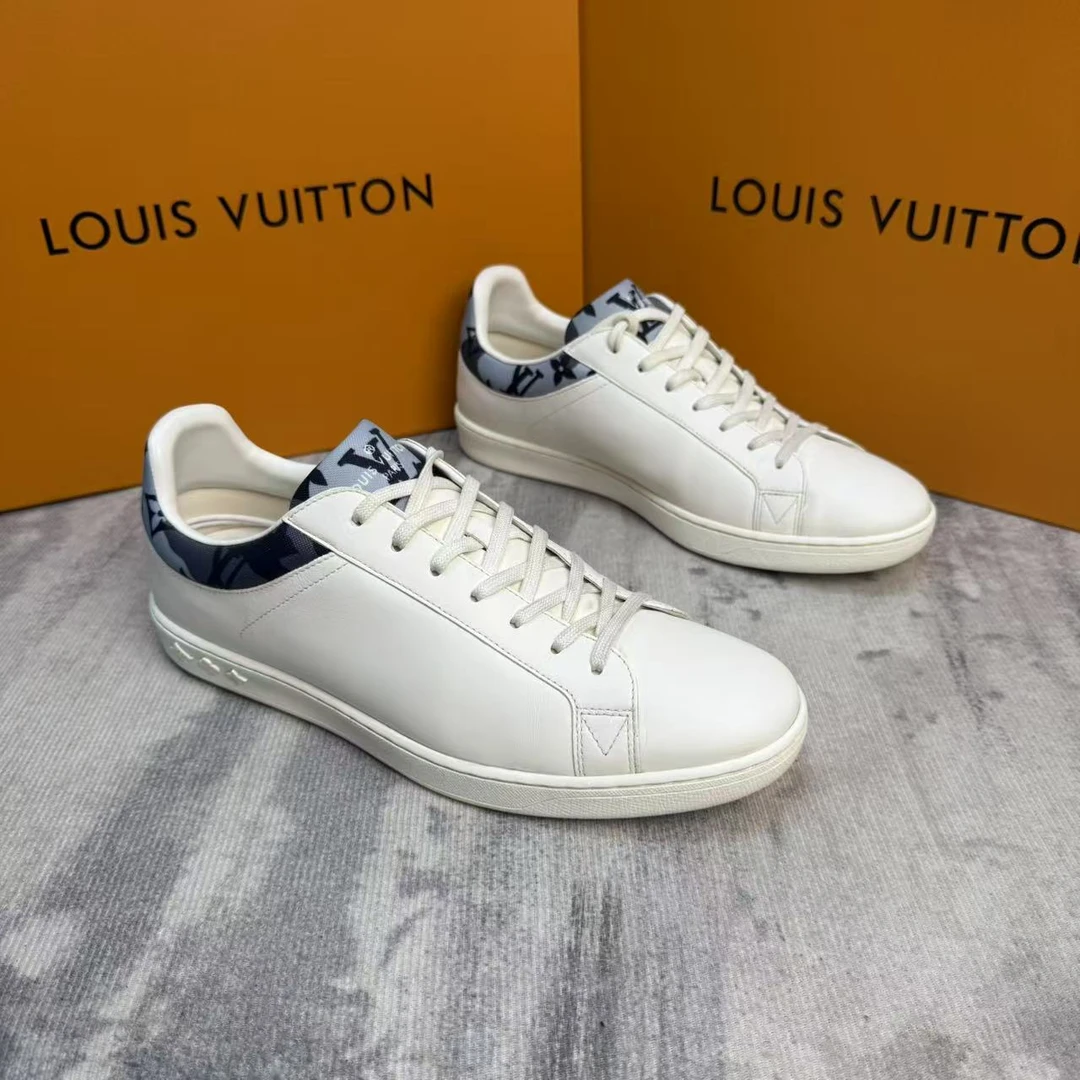 95新 LouisVuitton/路易威登 白蓝后跟半印老花板鞋/40.5欧/238