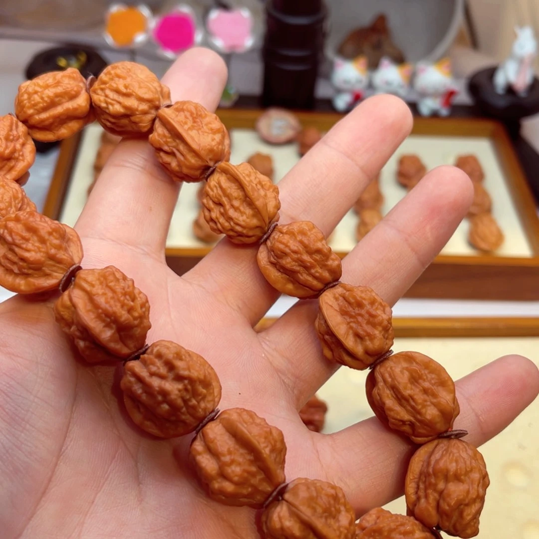 文玩核桃手串话*多蛤蟆头