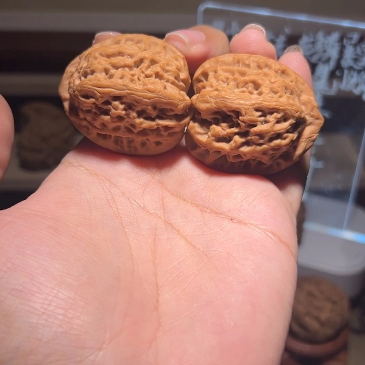 文玩核桃把件37高炮油蜡皮佛肚