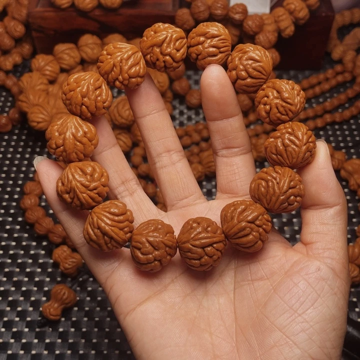 手串桃核龙纹桃核
