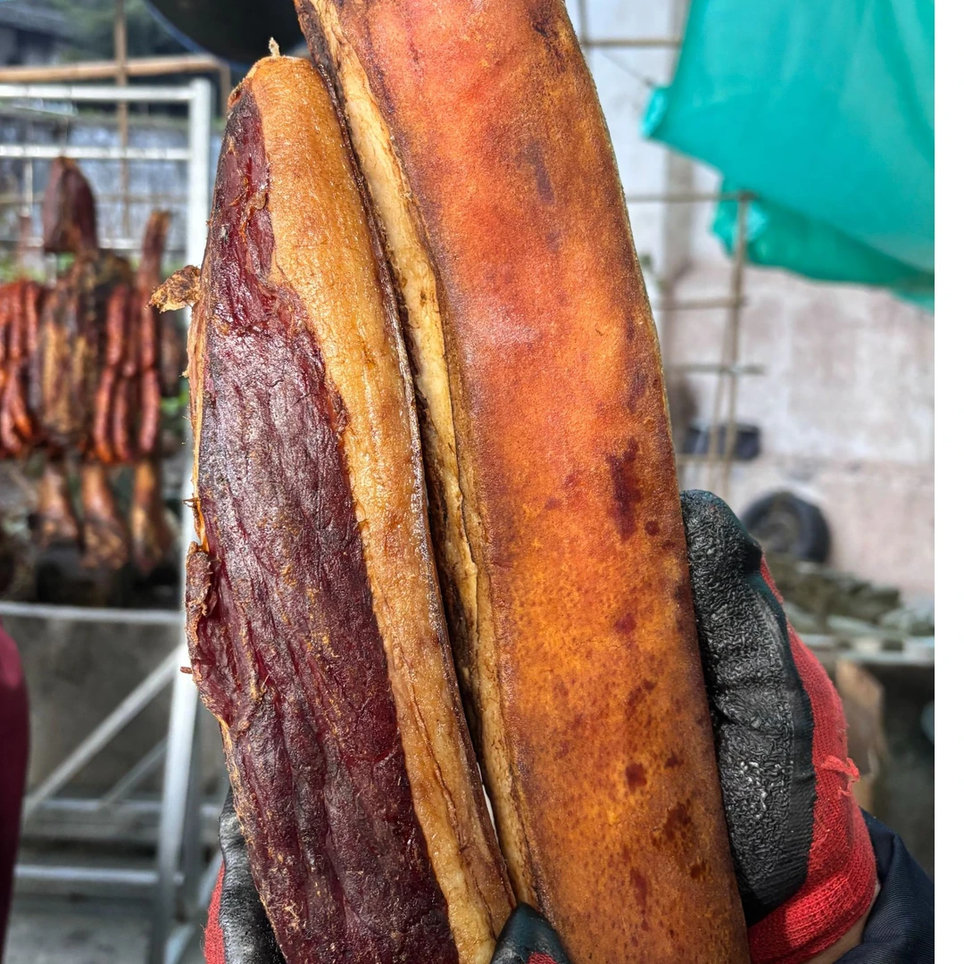 L【烟熏腊肉】现场称重 整个  烟熏腊肉