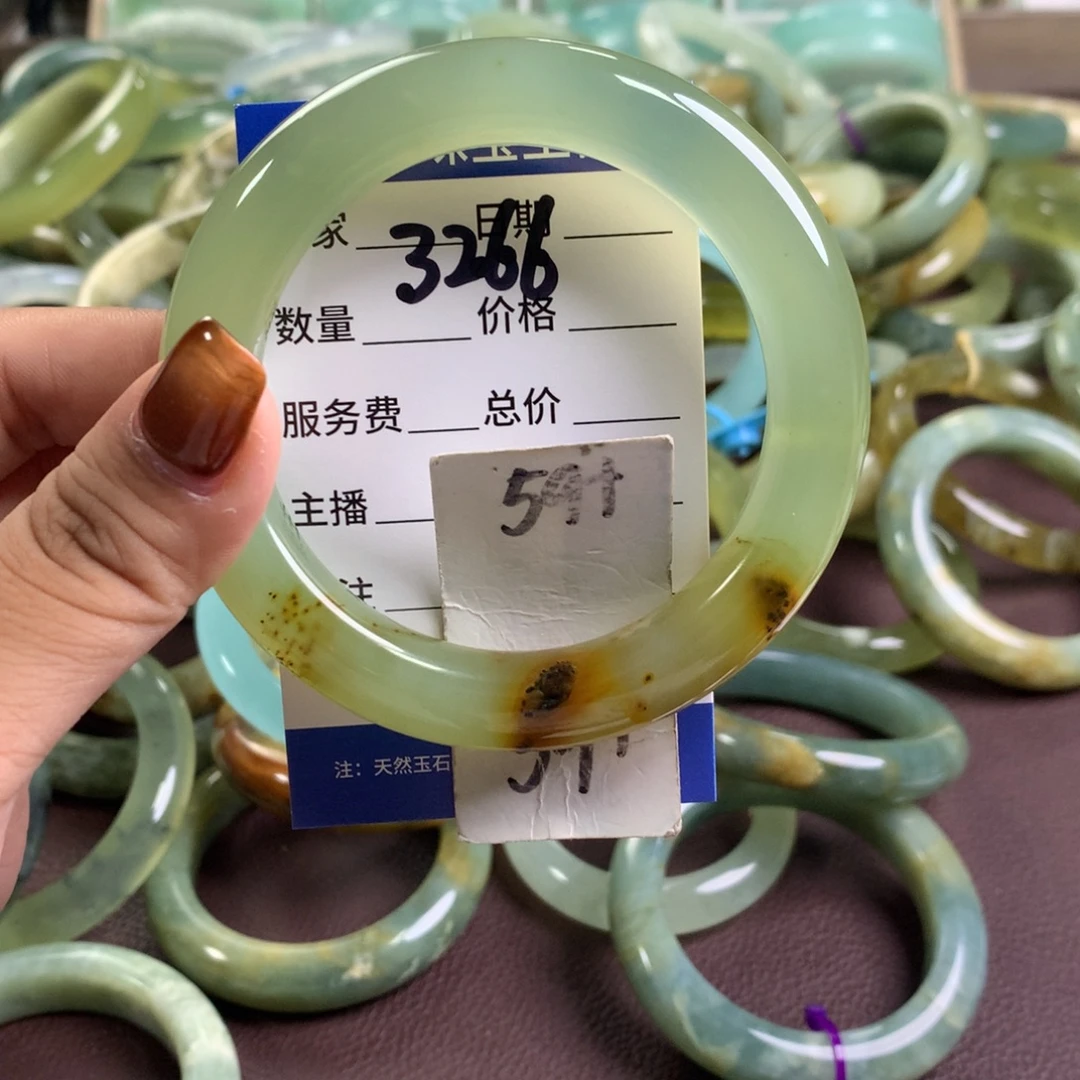 未镶嵌蛇纹石玉手镯3266