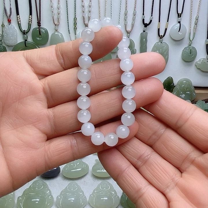 和田玉未镶嵌颈饰处理买断