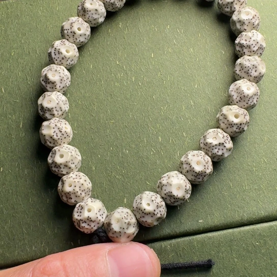 星月菩提吊坠骨瓷白无相手持