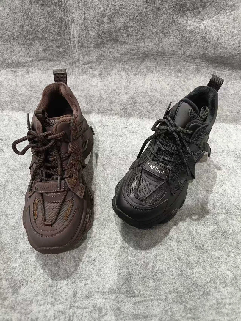 2025年品牌女鞋冬季新款厚底系带时尚休闲鞋增高老爹鞋复古百搭款