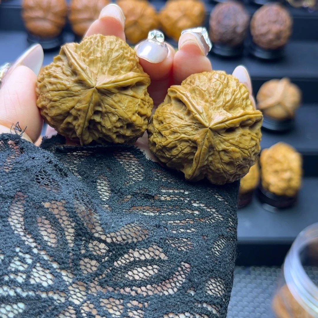 文玩核桃吊坠楠*八宝蟾