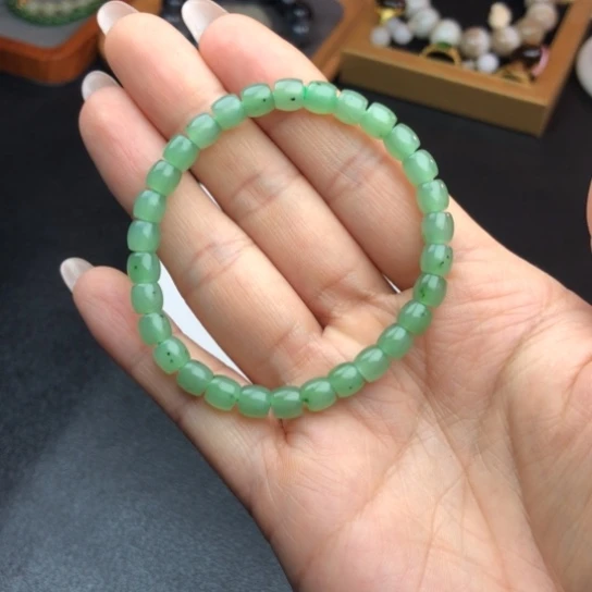 和田玉未镶嵌手链黑羊洞