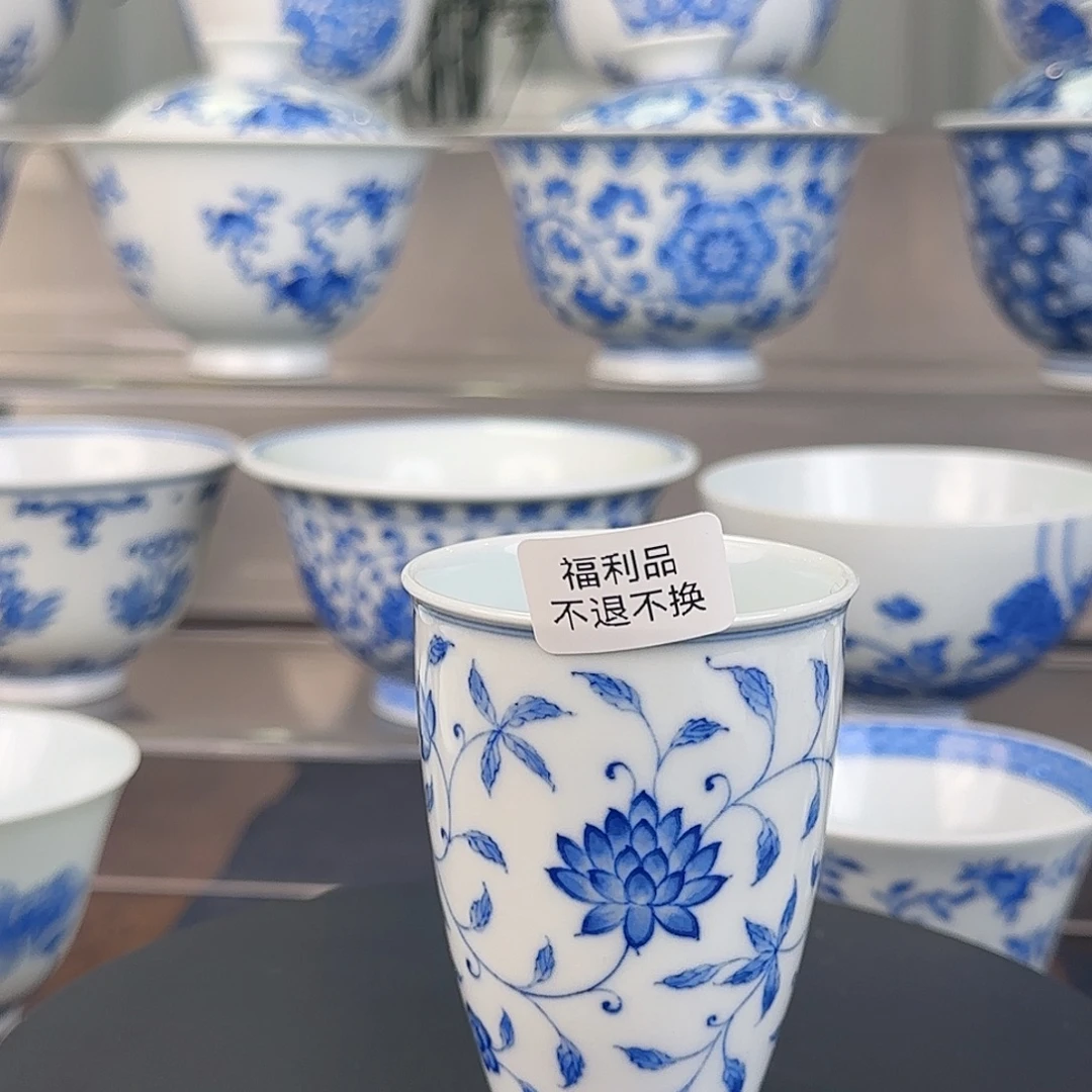 景德镇手工手绘青花杯