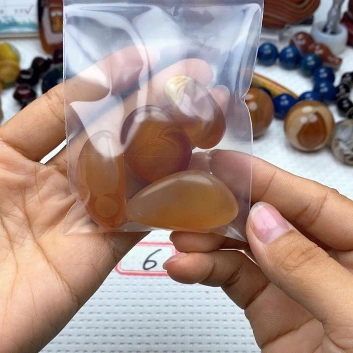 *****未镶嵌颈饰玛瑙/玉髓