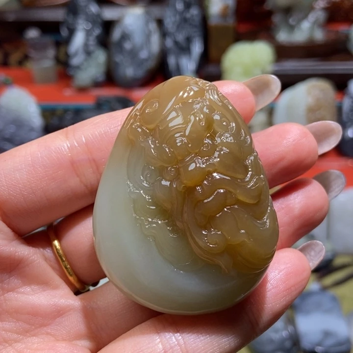 颈饰未镶嵌和田玉初**意