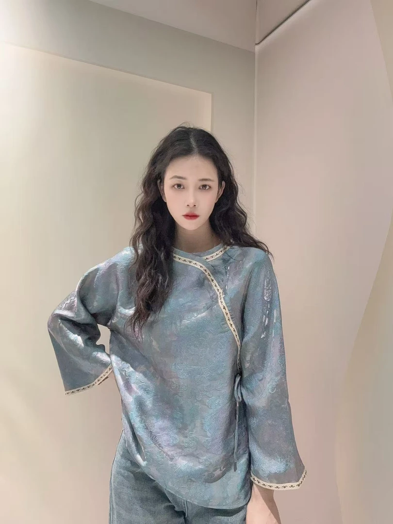 九月  人鱼姬  新款中式显瘦国风中式复古人丝汉服上衣