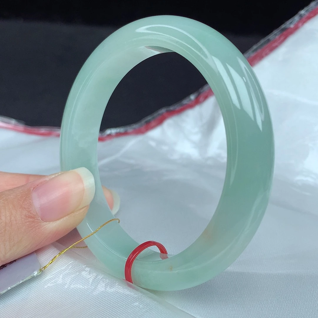 翡翠手镯未镶嵌52圈2842