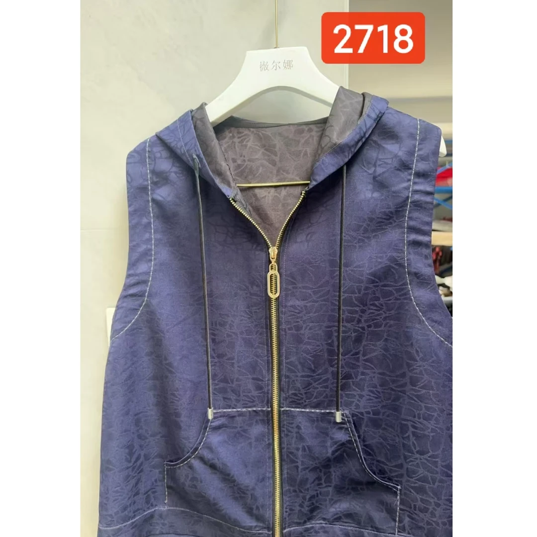 2718-32新款女士外套小衫