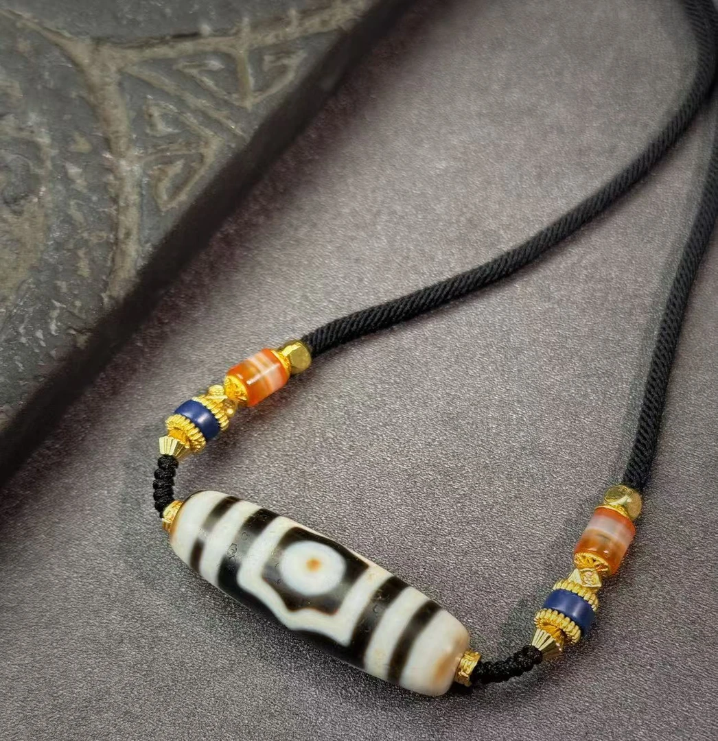 任晓潘宝盖三黑白玛瑙颈饰 RXP06 A