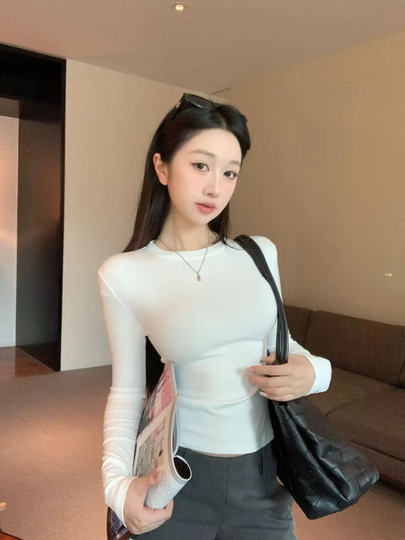 【破价浮力】显瘦掐腰正肩t恤女 修身打底衫纯色圆领秋冬季长袖上衣