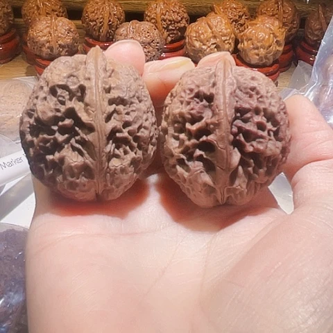 把件文玩核桃紫金锤彩阴40