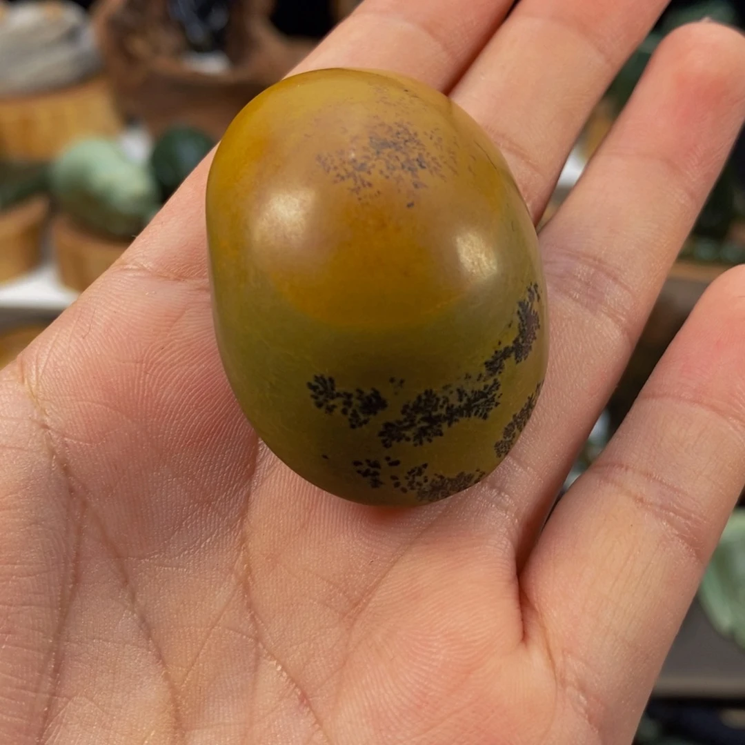 岫岩河磨玉（透闪石质玉）未镶嵌颈饰