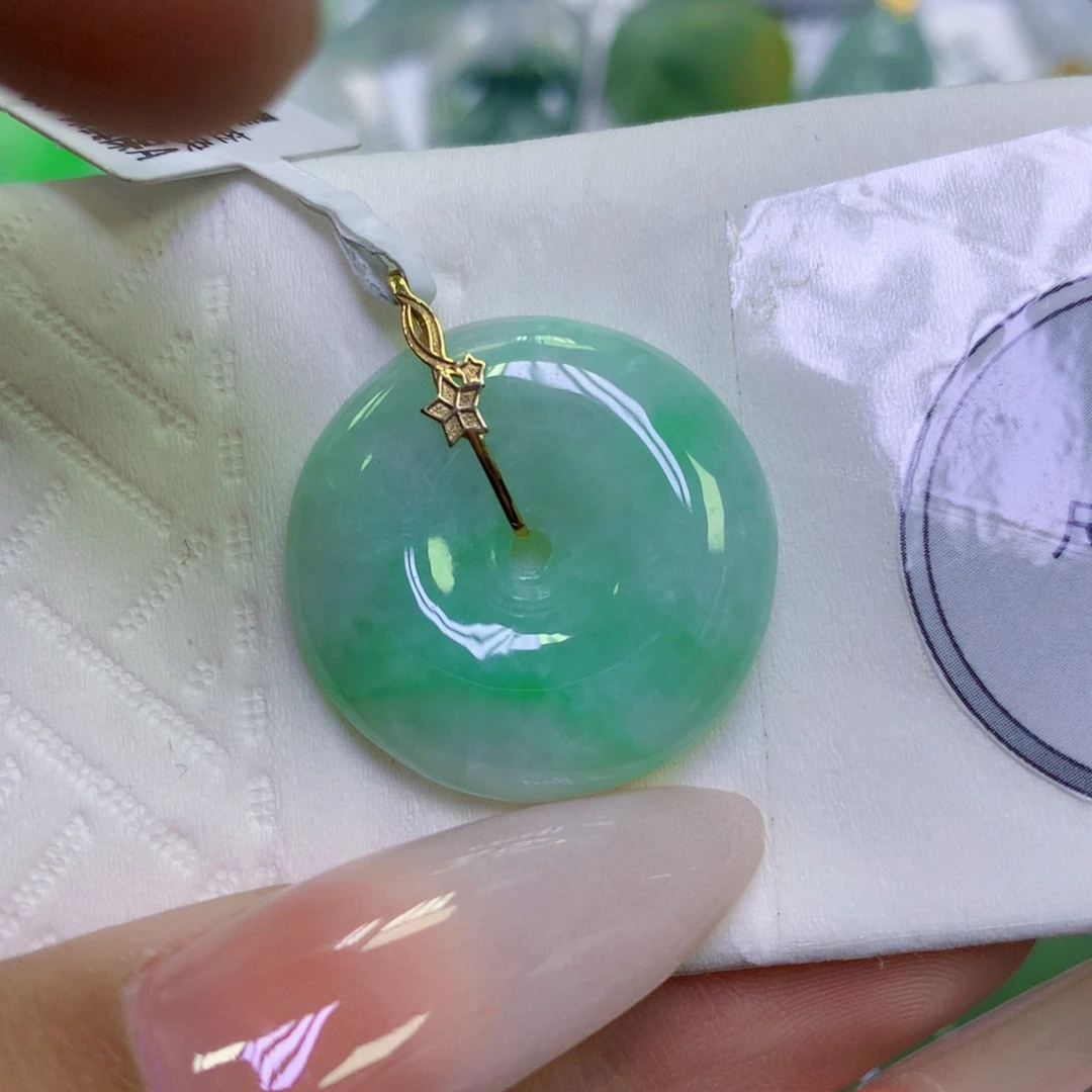 翡翠18K金镶嵌颈饰天然缅甸翡翠a货百元以上9元证书费自理