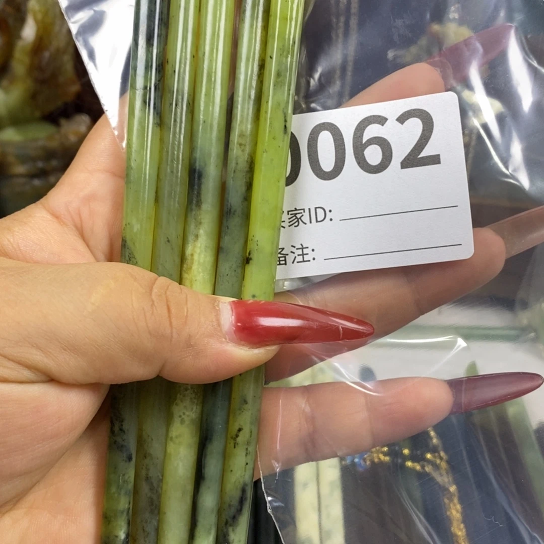 未镶嵌蛇纹石玉发饰
