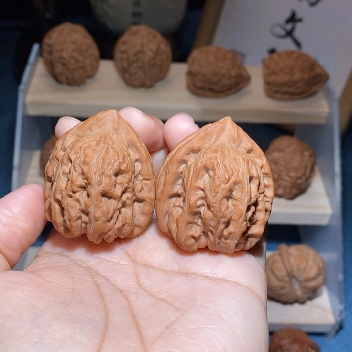 吊坠文玩核桃赤龙鸡心