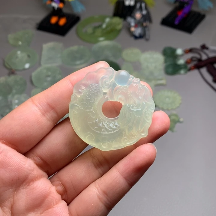 岫玉未镶嵌吊坠(不含链)