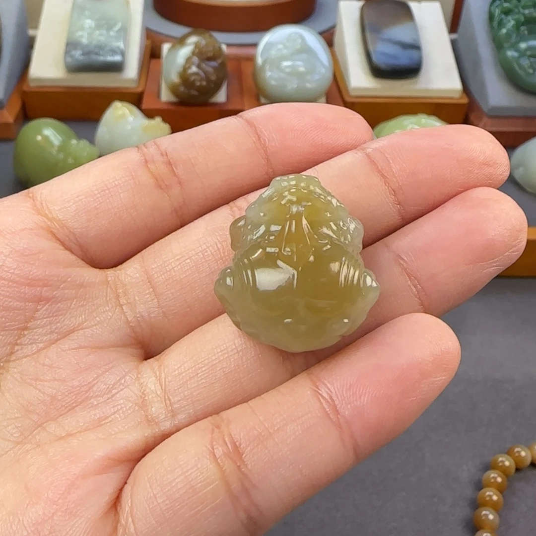 定制和田玉未镶嵌和田玉