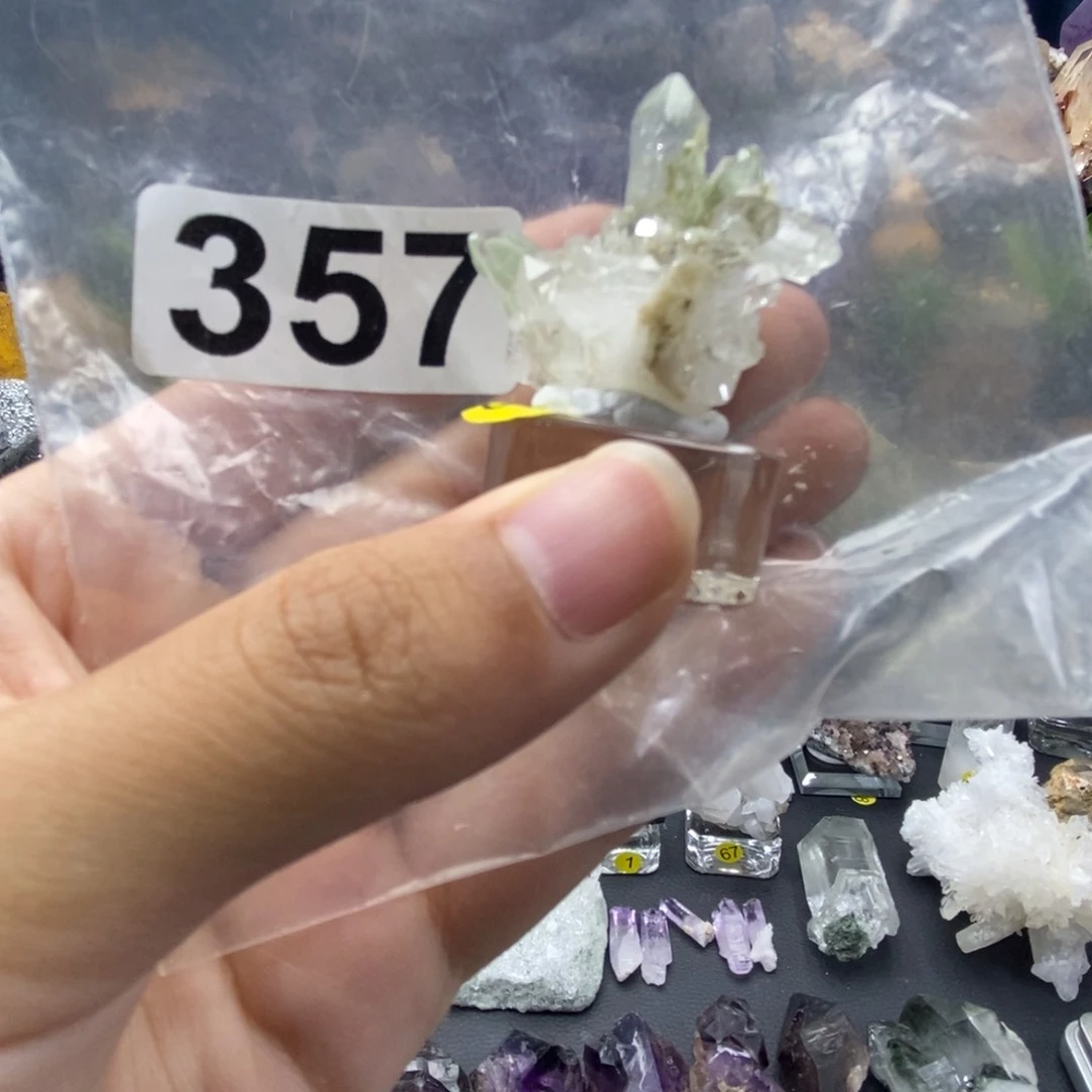 水晶珠宝半成品未镶嵌秀*吖357